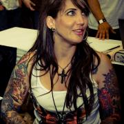 hannah_aitchison_tatoueuse_convention_tatouage_chaudesaigues