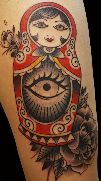 Tatouage Poupee Russe