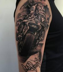 christos_galiropoulos_meilleur_tatoueur_grece_convention_tatouage_france