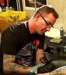 cris_tattoo_meilleur_tatoueur_var_convention_tatouage_france