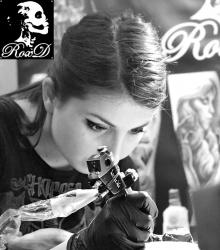 roxane_duquenne_meilleure_tatoueuse_var_convention_tatouage_cantal_ink