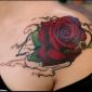 natalie_nox_festival_tatouage_rose