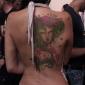 tatouage_village_documentaire_dos