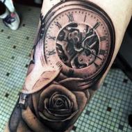 calvin_moktar_meilleur_tatoueur_rennes_convention_tatouage_france