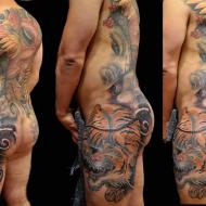 den_dechaine_tatouage_japonais_convention_tatouage_chaudes_aigues