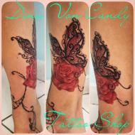 dina_von_candy_meilleure_tatoueuse_languedoc_roussillon_convention_tatouage_france_cantal_ink