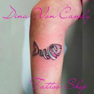 dina_von_candy_meilleure_tatoueuse_languedoc_roussillon_convention_tatouage_france_cantal_ink