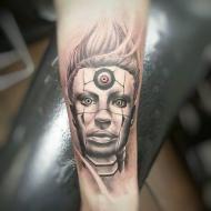 hugo_vaz_meilleur_tatoueur_valence_drome_convention_tatouage_cantal_ink