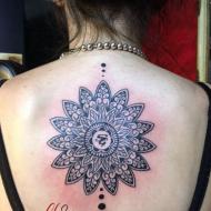 kathlyn_g_meilleure_tatoueuse_montelimar_convention_tatouage_france_cantal_ink