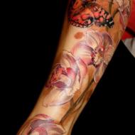 laura_juan_meilleure_tatoueuse_espagne_conventio_tatouage_france