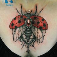 poppy_meilleure_tatoueuse_vaucluse_convention_tatouage_cantal