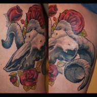  yorick_fauquant_festival_tatouage_chaudes_aigues_meilleur_tatoueur_auvergne_cantal_