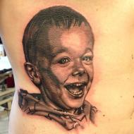 zsolt_gomori_meilleur_tatoueur_marquisien_convention_tatouage_cantal