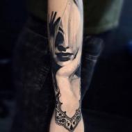 zsolt_gomori_meilleur_tatoueur_marquisien_convention_tatouage_cantal